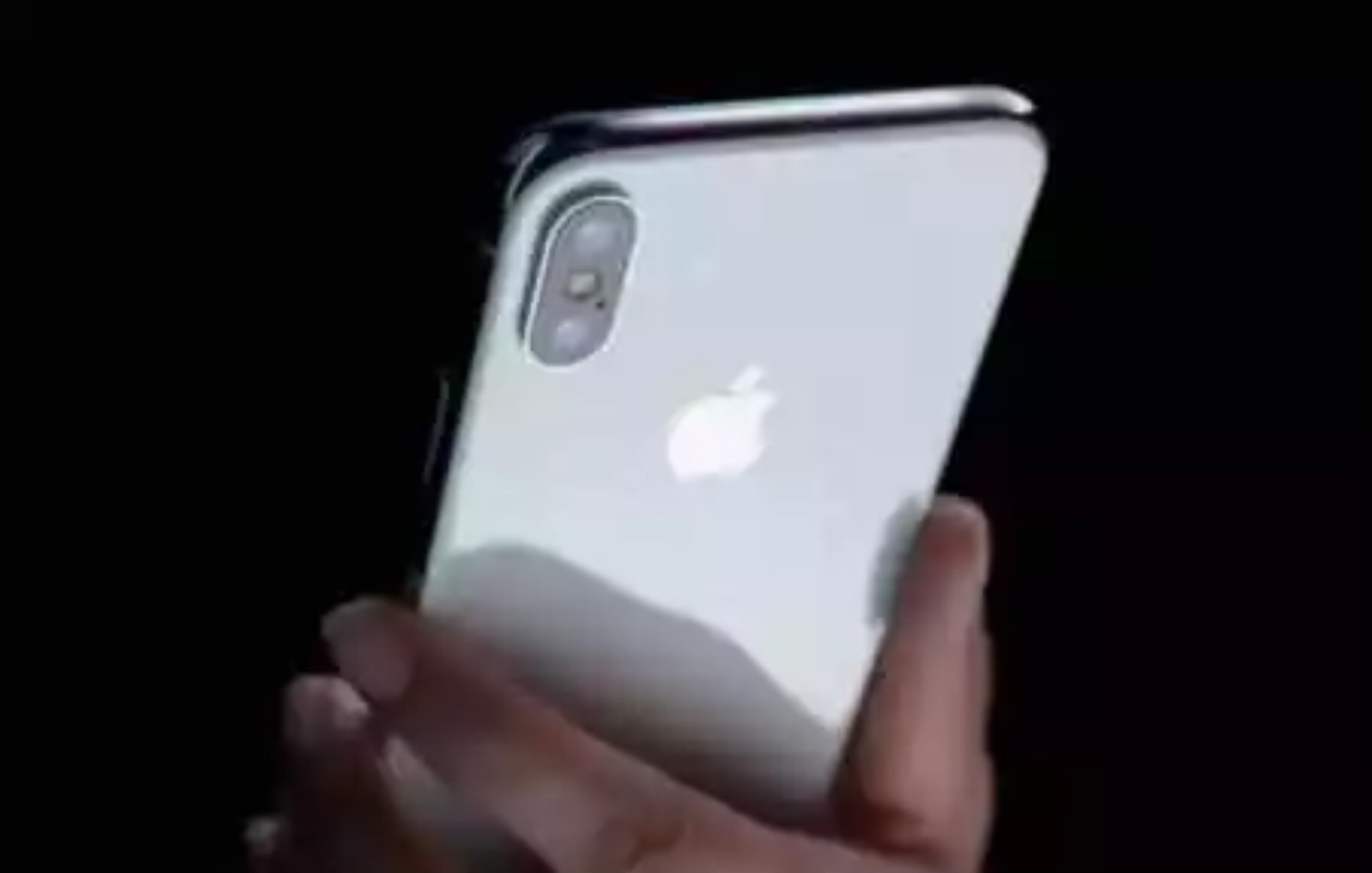 2018年秋発表発売されるiPhoneの3機種：iPhone9の市場占有率が60%！