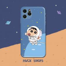 アイフォン14ケース クレヨンしんちゃんキャラクター可愛いソフトケースiPhone 11/11 Proツヤ消し耐衝撃 宇宙飛行士こたつ野原しんのすけ携帯カバー青い空iPhone7/8plus/XR/xsmax男女ペア人気