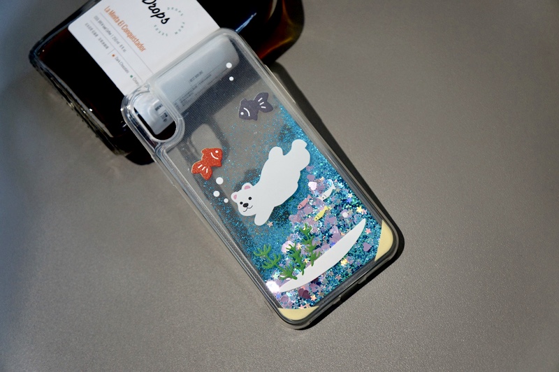 かわいいiphoneX/8plus/7携帯カバー動物アニマル海底 深海iphone11ラメ スパンコール