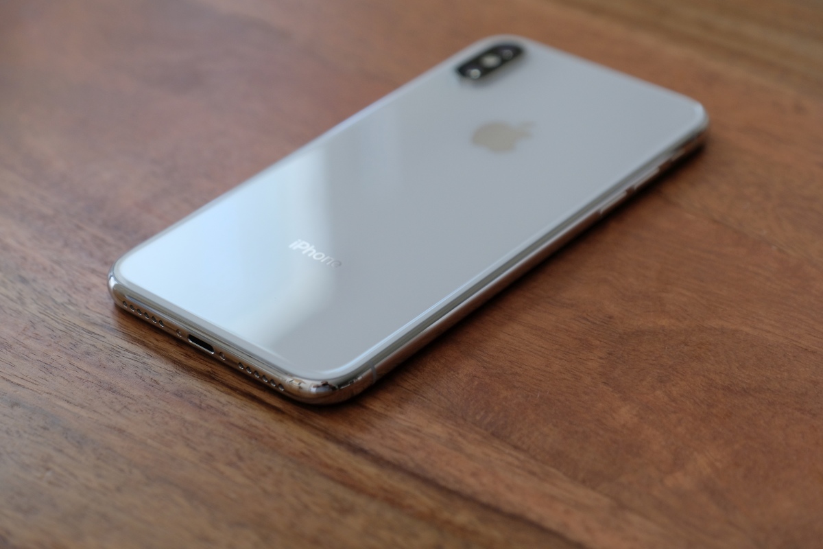 iPhoneX最速レビュー､気になる使い勝手は？